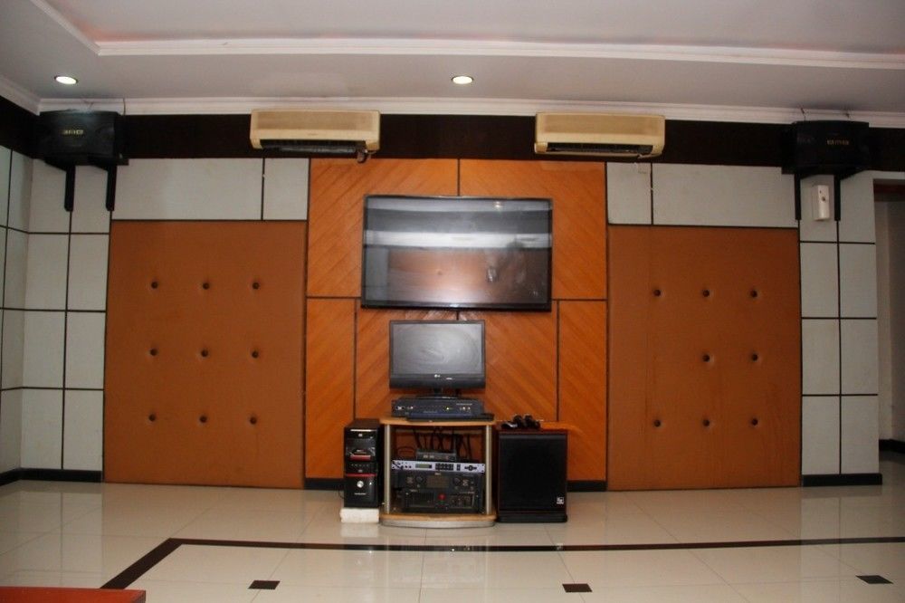 Hotel Parama Puncak Exteriör bild