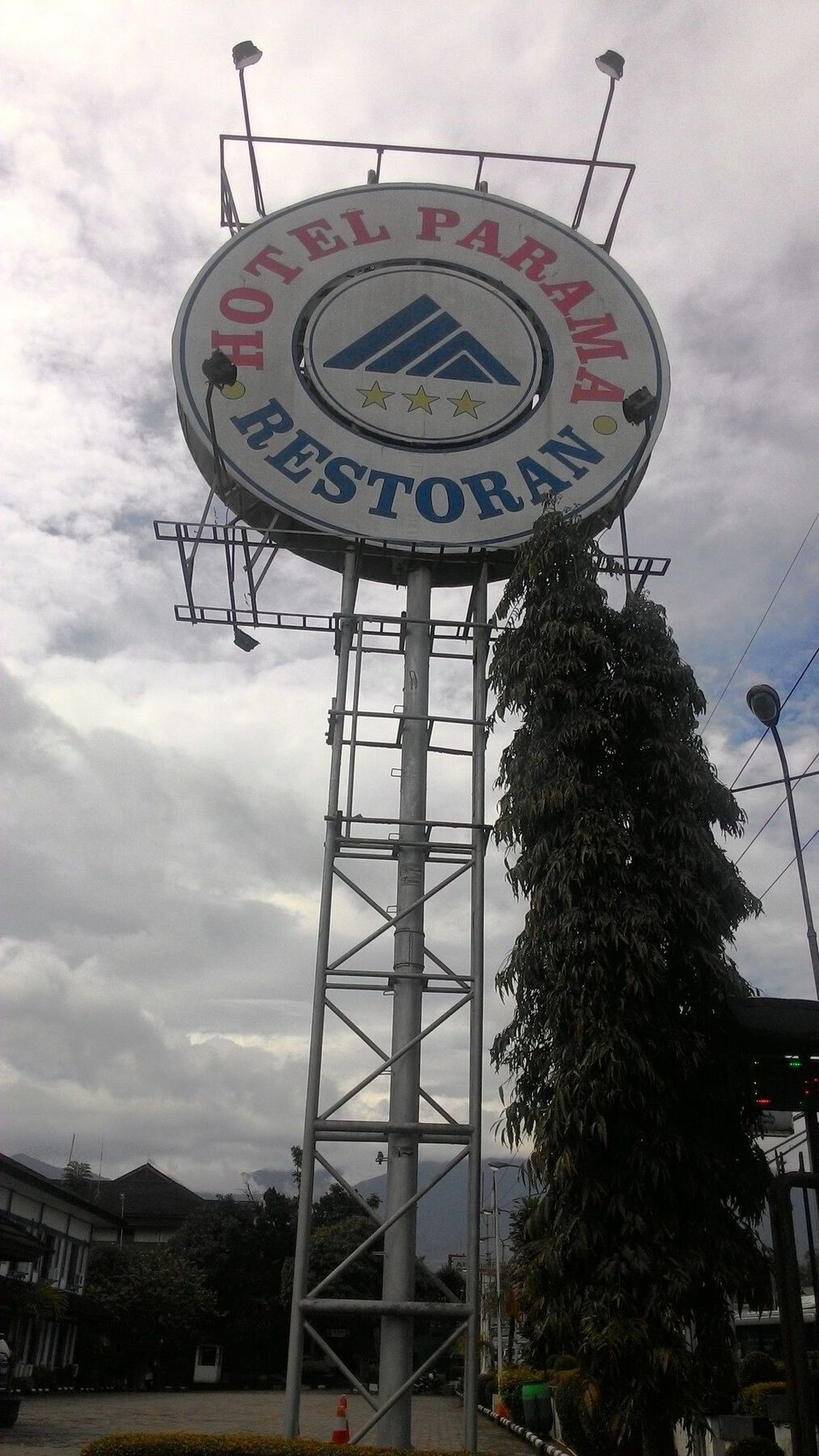 Hotel Parama Puncak Exteriör bild